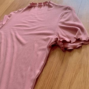 Rue21 Pink Ribbed Lettuce Edge Tee • L